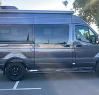 Juan's Thor Motor Coach Sanctuary 19L Class B