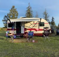 50s Diner Retro Style w/Modern Functionality and Lightweight for Easy Towing with SUV or Light Truck