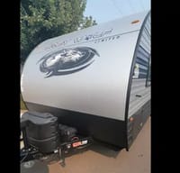 Ismael's 2022 Forest River RV Cherokee Grey Wolf 23DBH Cherokee Grey Wolf 23DBH Travel Trailer