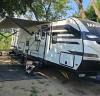 Isaac's Heartland Mallard Travel Trailer