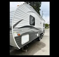 Monique's Crossroads Z1 Travel Trailer