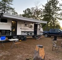 The Perfect Family/ Pet Friendly Camper *Disaster Response Eligible