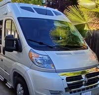 Vivian's Roadtrek Zion Class B