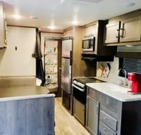 Happy Camper's Jayco Jayflight SLX  Travel Trailer