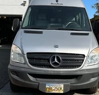 SS ideal Roadtrek