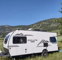 Off-Grid Escaper