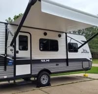 Jayco Jay Flight SLX 195RB Travel Trailer