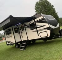 2022 Grand Design Imagine XLS Camper Rental