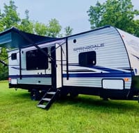 Family friendly 2023 Keystone Springdale Travel Trailer