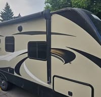 24 ft Keystone Cougar Travel Trailer