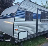 Prime Time 22' travel trailer suv towable