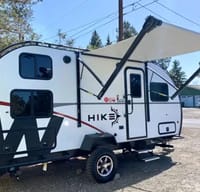 Toby's Winnebago Hike Travel Trailer