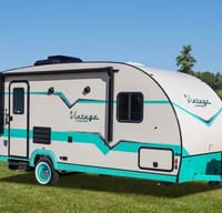 Ruthy the Vintage Cruiser - Travel Trailer by Gulf Stream