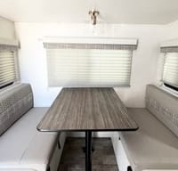 Intimate Camper for Lovers!