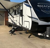 2021 Cruiser Shadow Cruiser 240BHS