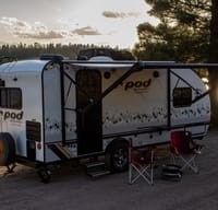 Custom Glamping R-Pod - Pet Friendly!