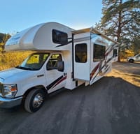 2023 Thor Motor Coach Four Winds 27R