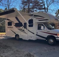 2020 Thor Motor Coach Axis 24.1