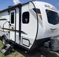2021 Comfy Camper - Lite