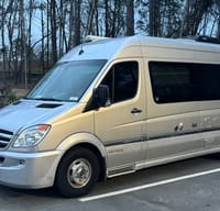 2014 Airstream Interstate Luxury Camper Cold Ready