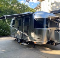 Magnolia 1-AIRSTREAM Flying Cloud 19*FULLY Loaded*