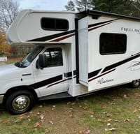 2023 Coachmen RV Freelander 26DS Ford 450