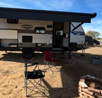 Tiny home away from home- Pet/Festival friendly!