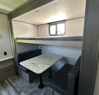 2022 Coleman Lantern Fully Loaded Travel Trailer