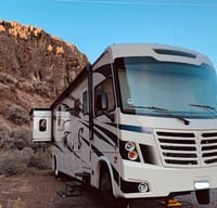 2020 FR3 30DS with 10+Day Power+Starlink Internet