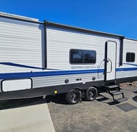Holly the Springdale Family Bunkhouse