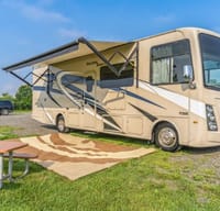 RV Lucy