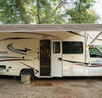 Free Wifi | Easy to Drive | Sleeps 7 | Big Battery