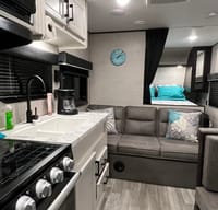 2022 Jayco Jay Feather SLX 26BHSW