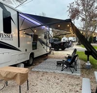 2024 Fully Loaded Pet Friendly RV Rental!