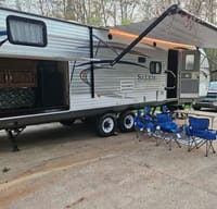 2017 Forest River RV Salem 30 ft with Bunk House