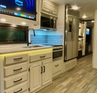 2024 Entegra Coach Vision XL with 2 full bath