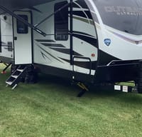 21 Keystone RV Outback Ultra Lite UBH291 Bunkhouse