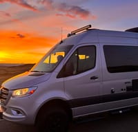 24 Class B Thor Sanctuary 19L Mercedes 4X4 Diesel