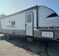 2024 Coachmen Catalina Travel Trailer with bunks