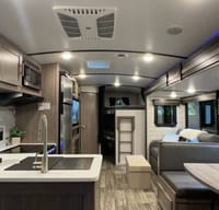 2021 CrossRoads RV Sunset Trail SS272BH