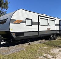 2021 Forest River Wildwood w/ bunk house