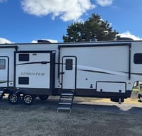 2022 Keystone RV Sprinter 35BH