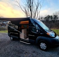 2019 Sunlight Van 2