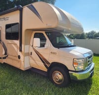 32' Bunkhouse  - Your Home Away From Home