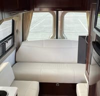 2014 Pleasure-Way Plateau FL
