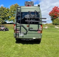 2021 Thor Motor Coach Sanctuary 19P