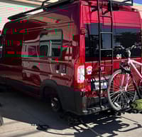 Cliff the Big Red 27 North Inventor Van
