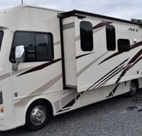 Travel like a ROCKSTAR! 2019 Thor Motor Coach30.2