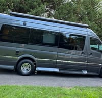 2016 Winnebago Era 70A