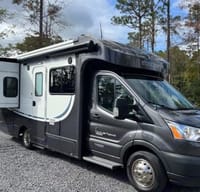 Silver Bullet 2019 Winnebago Fuse 23T Diesel